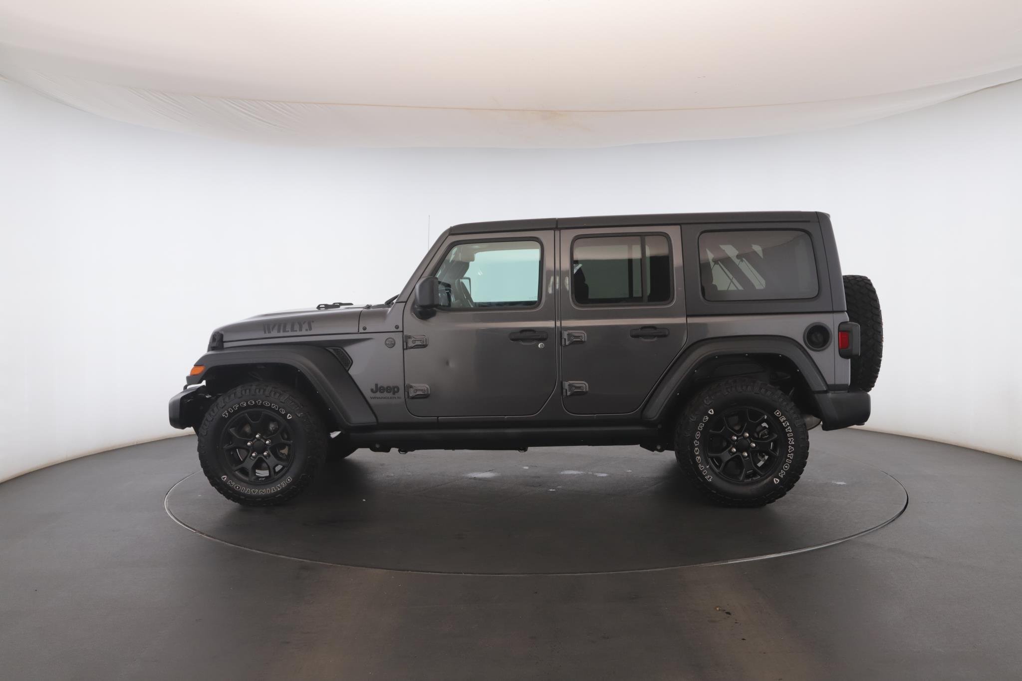 Used 2023 Granite Crystal Metallic Clearcoat Jeep Willys 4 Door 4x4 image 19