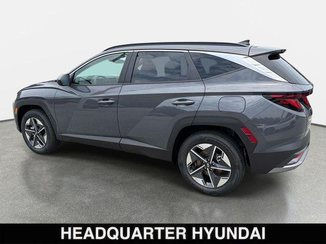 New 2026 Gray Hyundai SEL AWD image 4