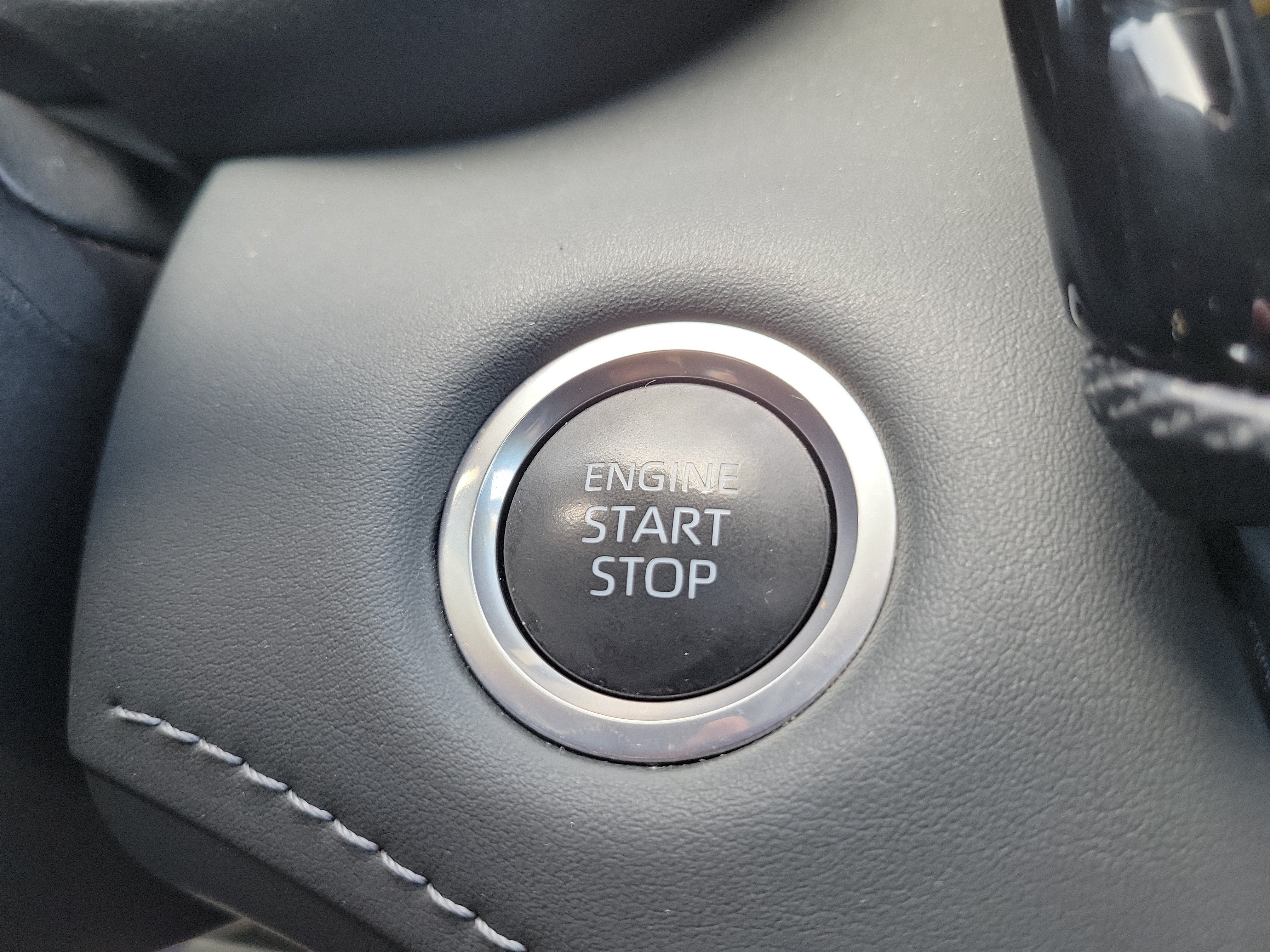 Certified Used 2024 Pearl Toyota LE image 33