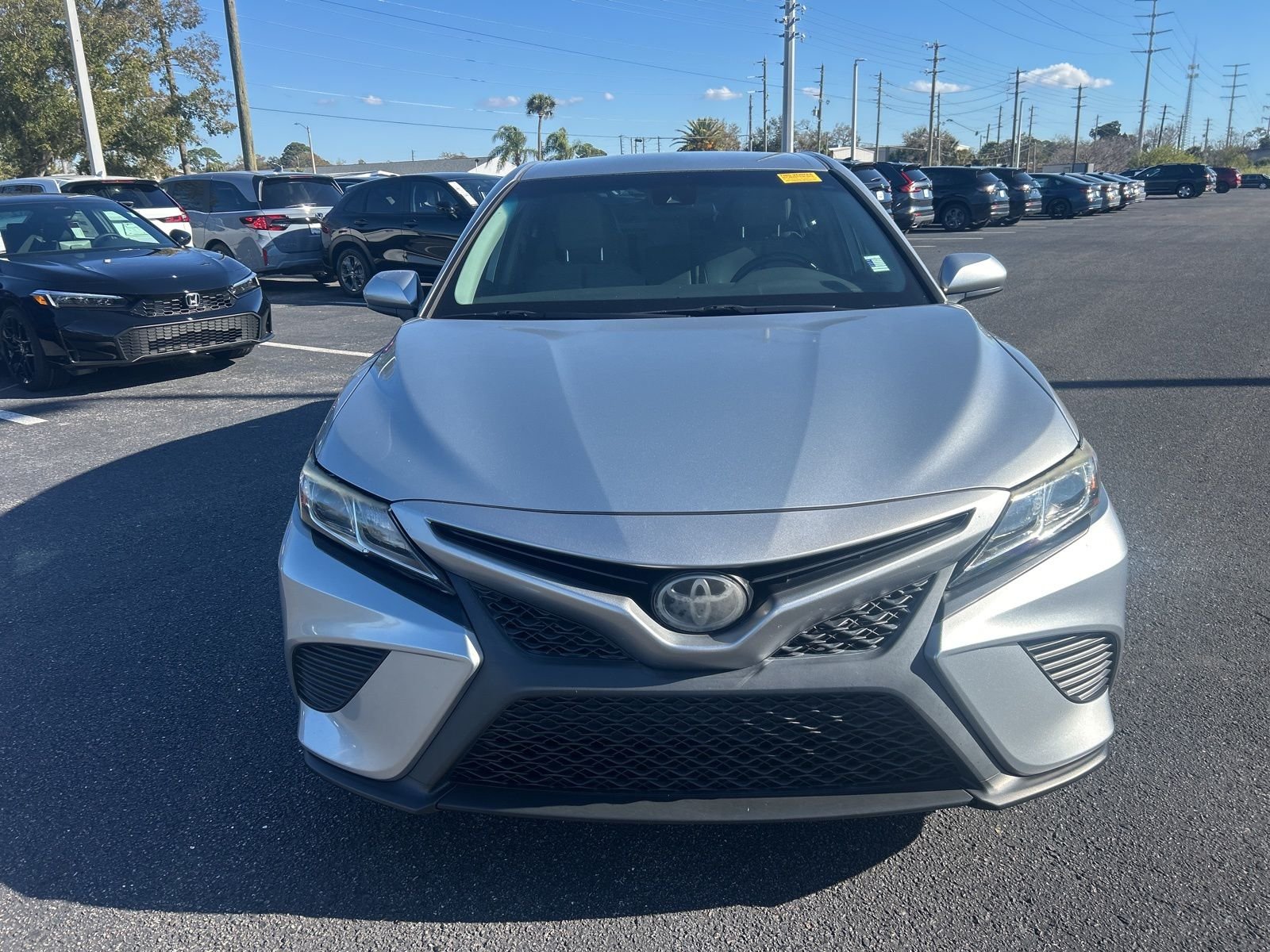 Used 2019 Toyota Camry SE with VIN 4T1B11HK3KU687175 for sale in Port Richey, FL