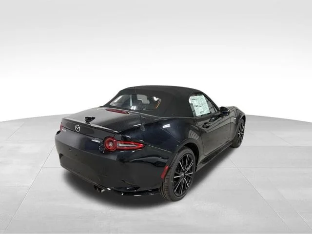 2026 Mazda MX-5 Miata Grand Touring - Photo 6