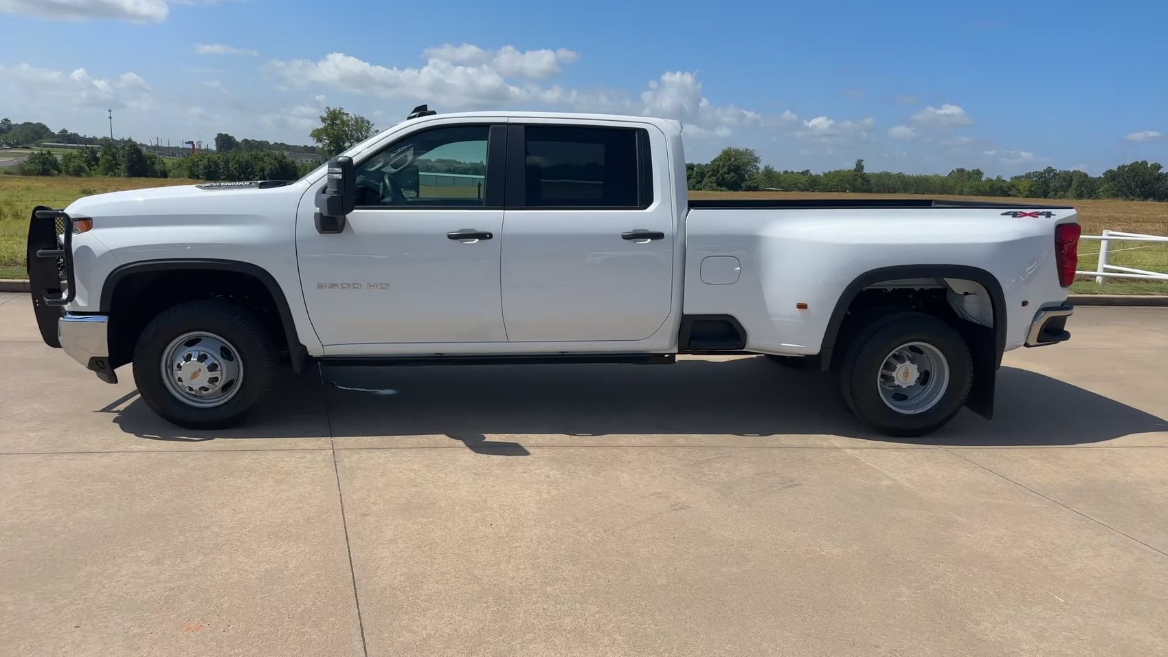 New 2026 Summit White Chevrolet Work Truck image 4