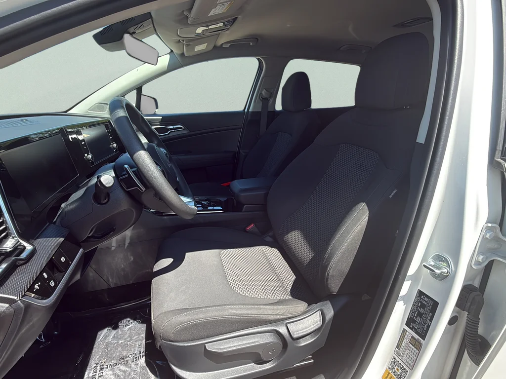 Used 2023 Snow White Pearl Kia LX image 25