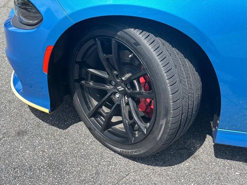 Used 2023 Blue Dodge R/T Scat Pack image 27