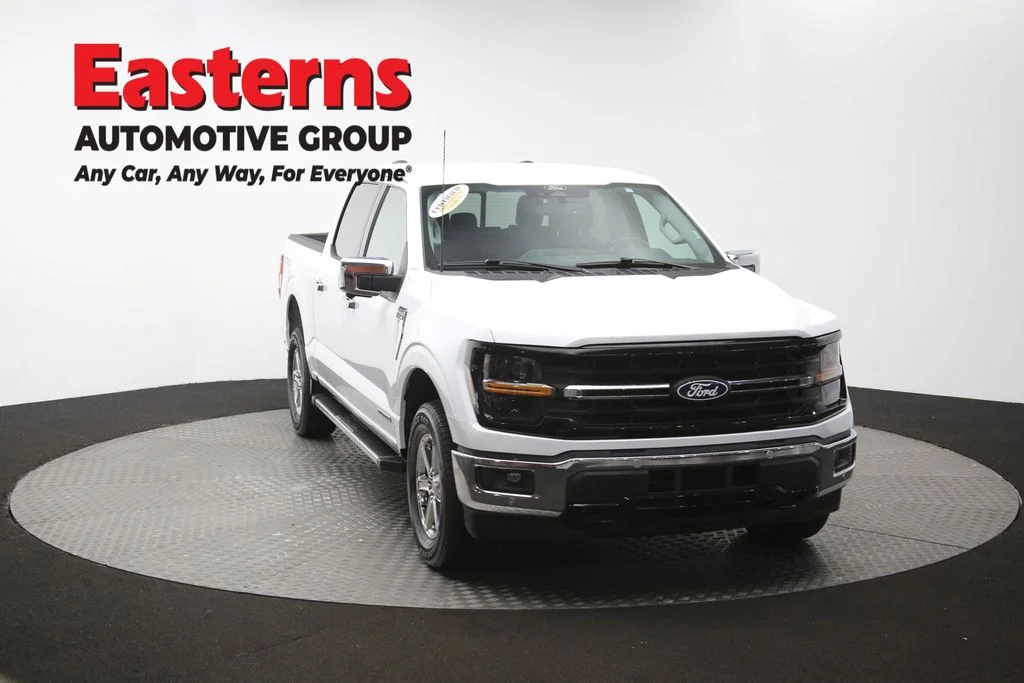Used 2024 White Ford XLT image 53