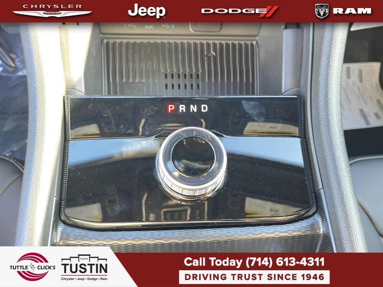 New 2027 Sting-Gray Clear-Coat Paint Jeep Limited image 25