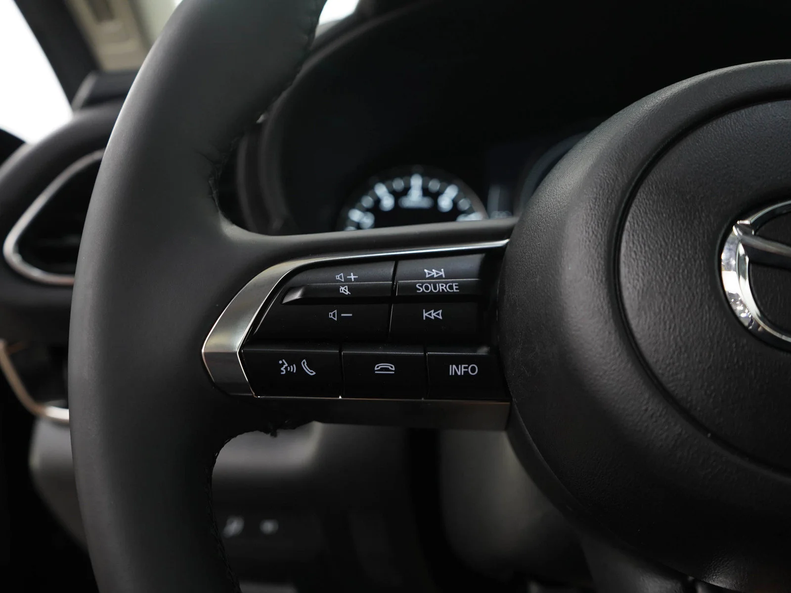 Used 2024 Jet Black Mica Mazda cx-30 image 25
