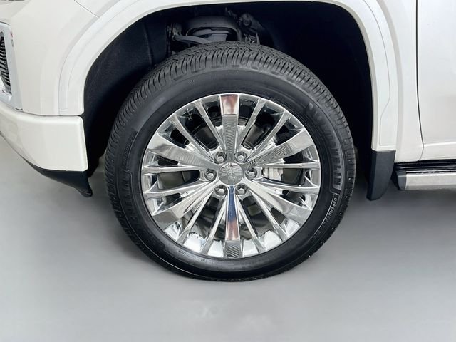 Used 2020 White GMC Denali image 30