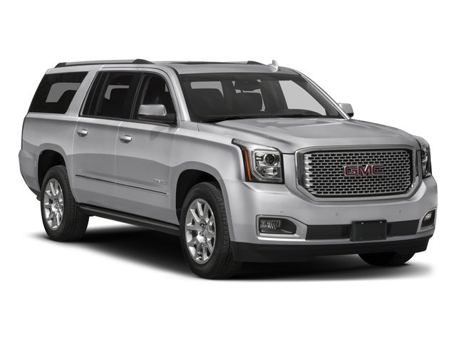 Used 2017 Iridium Metallic GMC Denali image 9