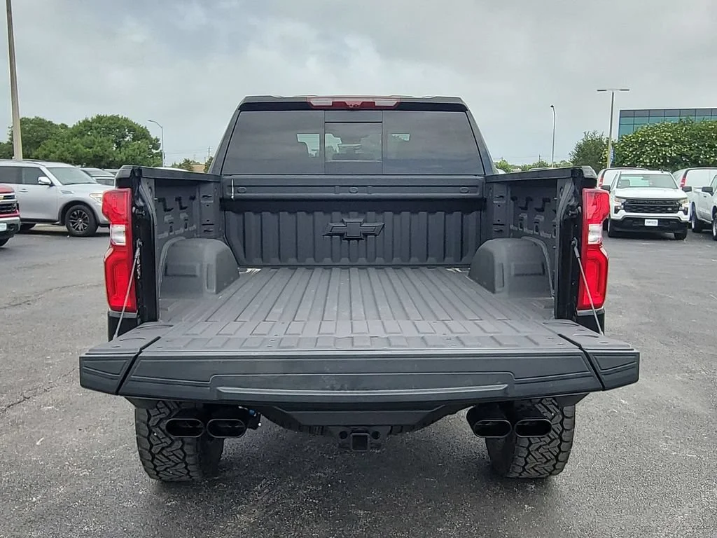 New 2026 Black Chevrolet ZR2 image 26