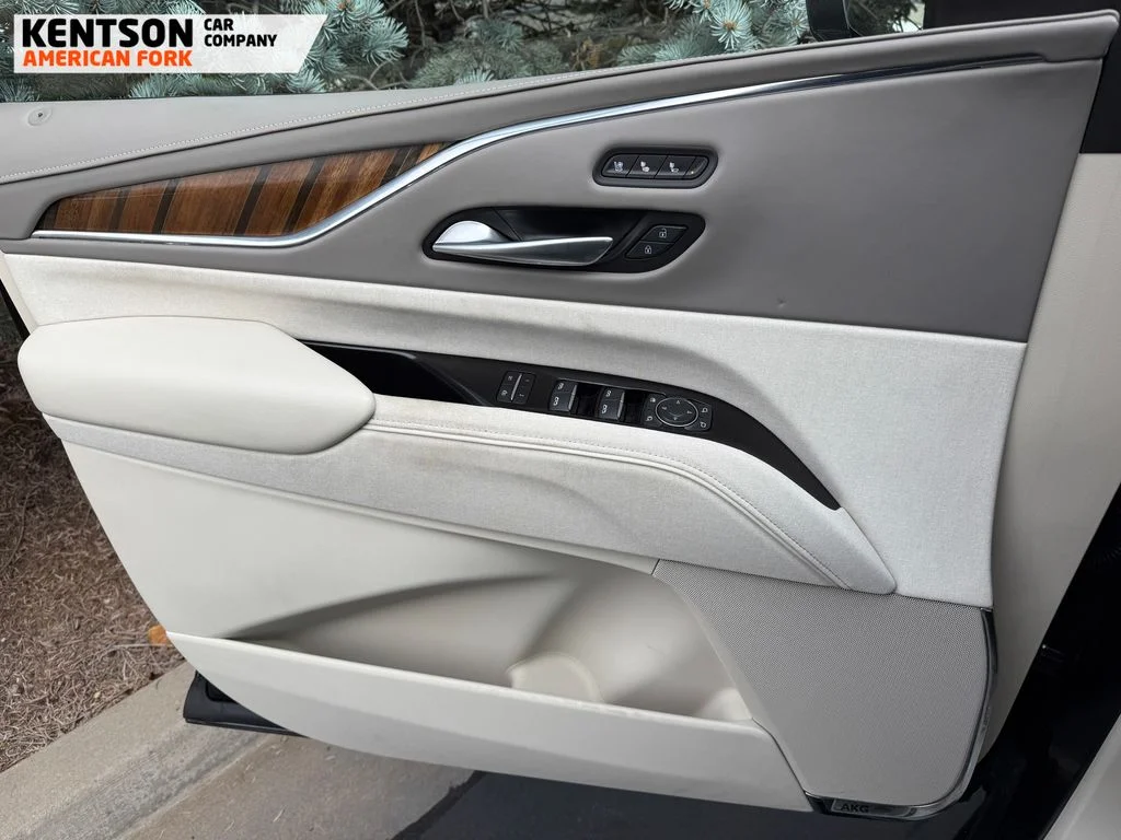 2024 Cadillac Escalade Sport Platinum - Photo 24