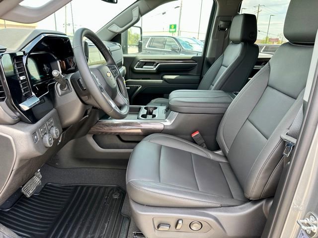 2026 Chevrolet Silverado 2500 HD LTZ - Photo 15