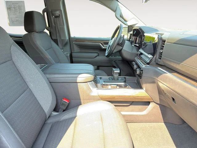 Used 2024 Ash Chevrolet LT Trail Boss image 15