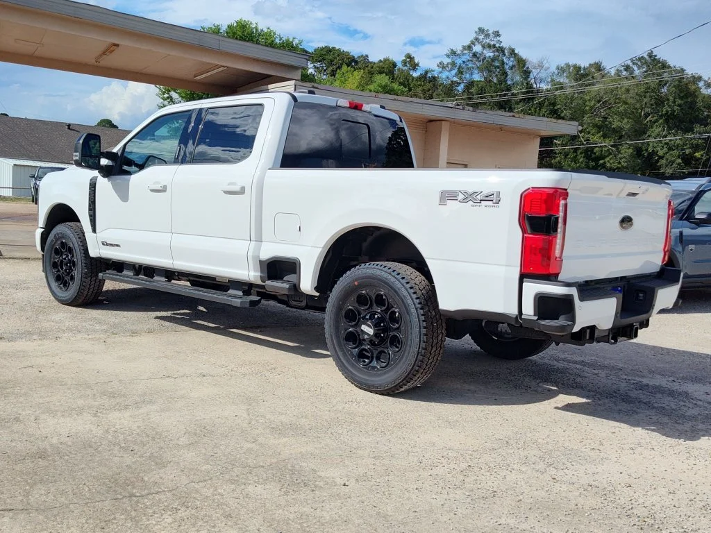 New 2026 Oxford White Ford F-250® Lariat® image 3
