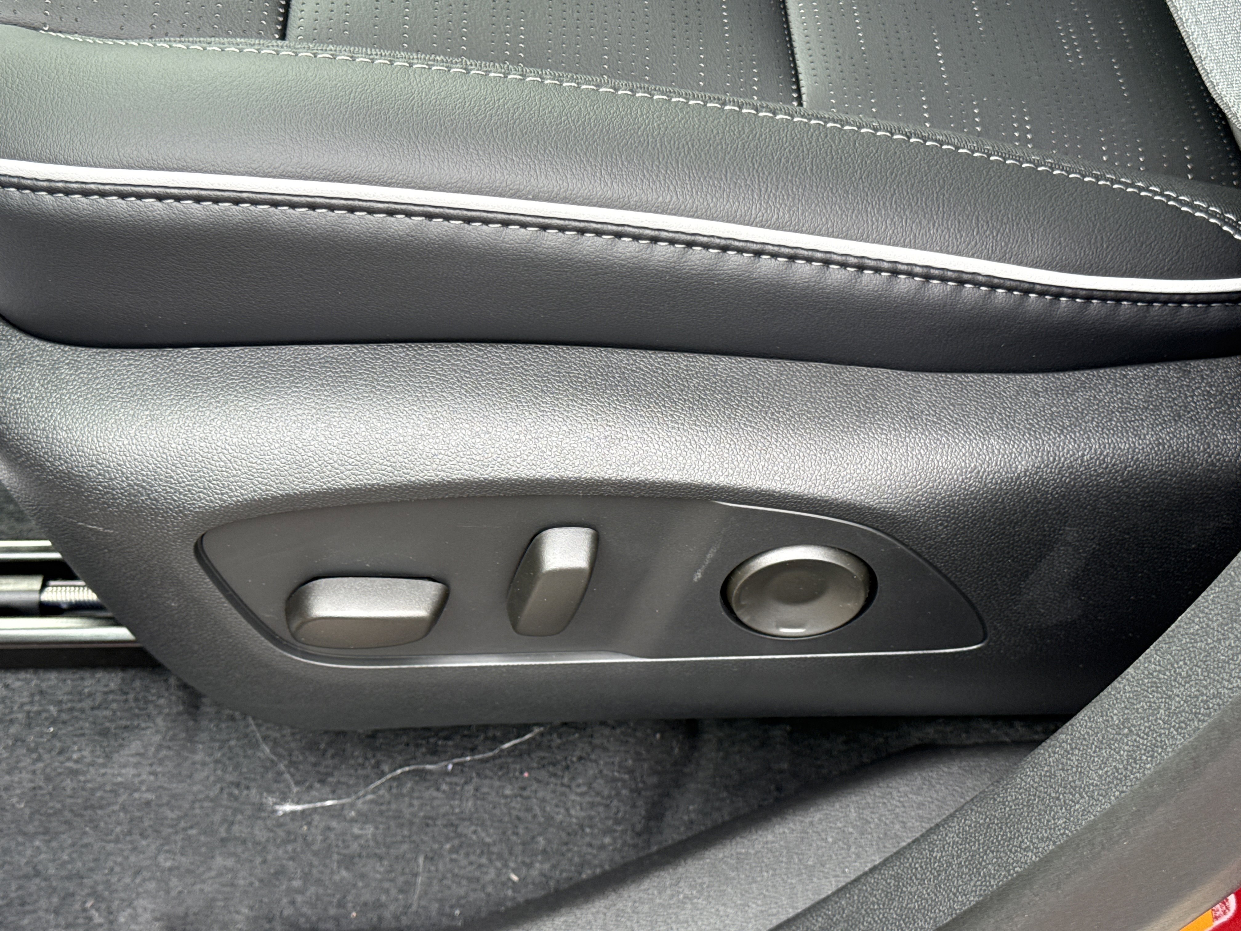 2026 Buick Enclave Sport Touring - Photo 15