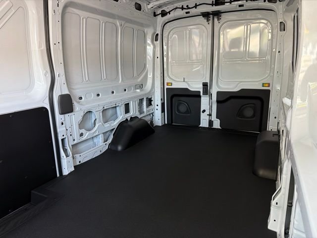 New 2026 Oxford White Ford Cargo Van image 8