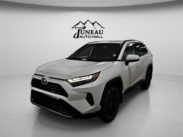 2023 Toyota RAV4 SE
