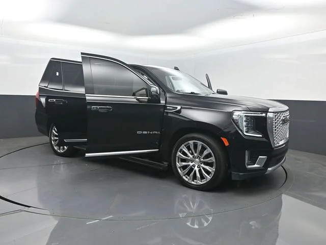 Used 2021 Black GMC Denali image 38