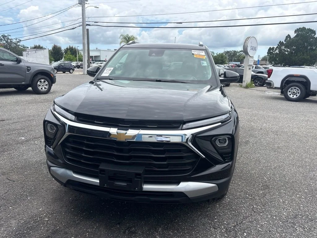 Used 2025 Mosaic Black Metallic Chevrolet LT image 2