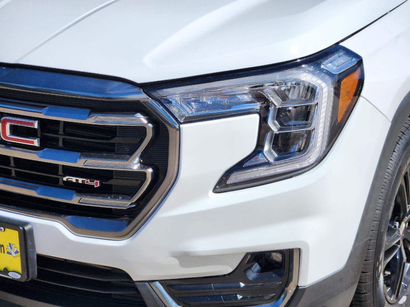 Used 2023 Summit White GMC AT4 image 7