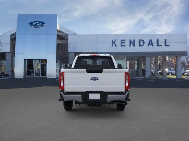 New 2026 Oxford White Ford XL image 5