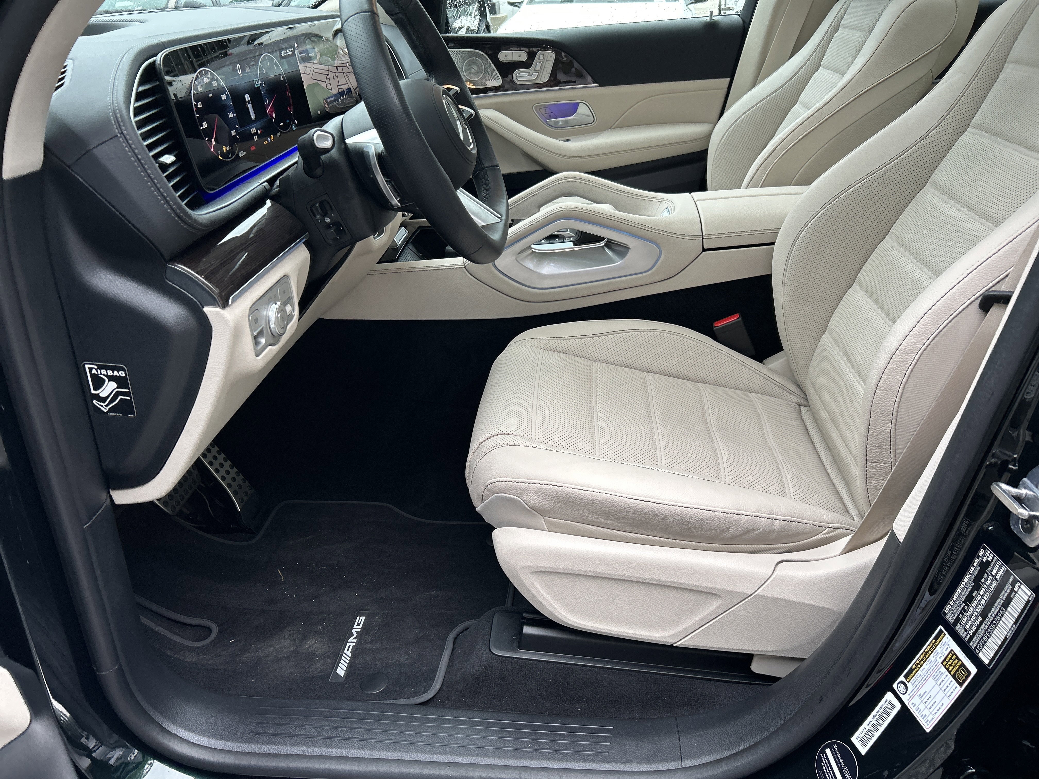 Certified Used 2025 Emerald Green Metallic Mercedes-Benz GLS 580 4MATIC® SUV image 26