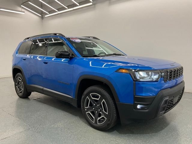 New 2026 Hydro Blue Pearl-Coat Exterior Paint Jeep Laredo image 8