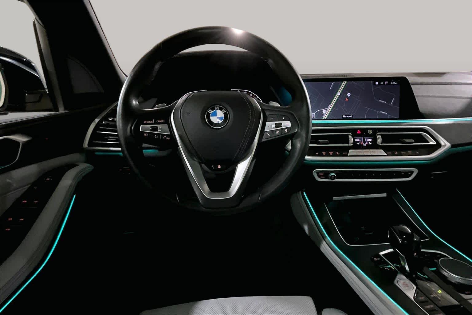 Certified Used 2023 Phytonic Blue Metallic BMW xDrive40i image 5