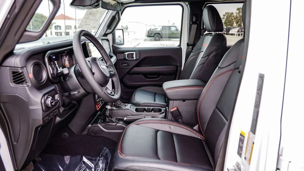 New 2026 White Jeep Rubicon image 22