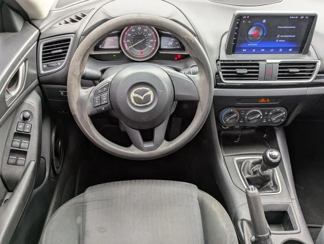 Used 2014 Gray Mazda i SV image 11