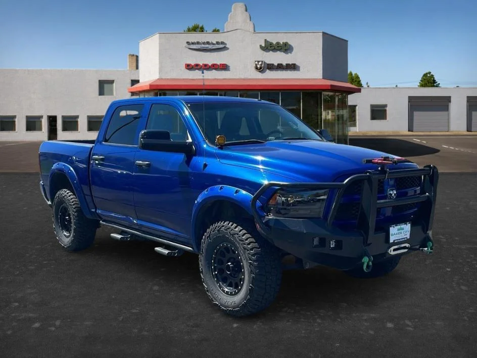 2016 RAM 1500 Tradesman 4x4 Crew Cab 5'7's photo