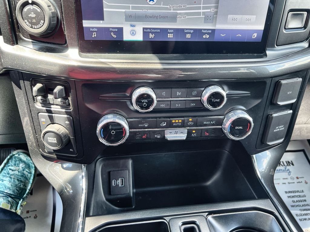Used 2023 White Ford XLT image 19