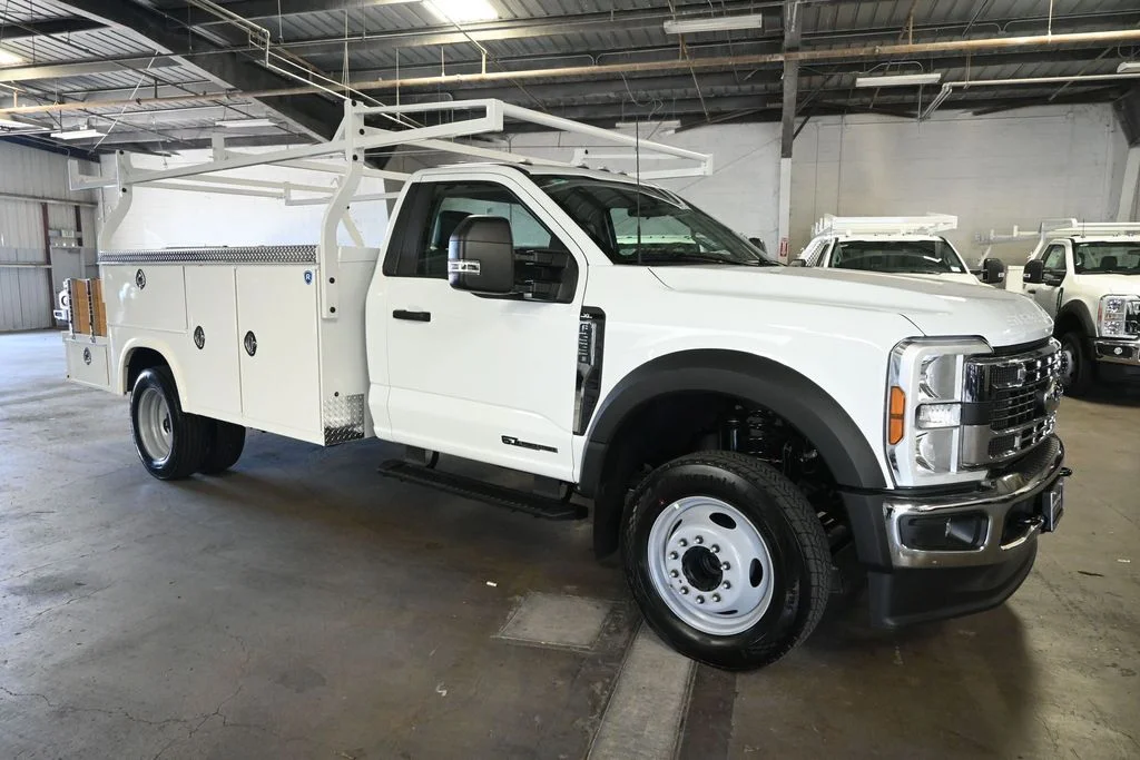 New 2026 Oxford White Ford XL image 1