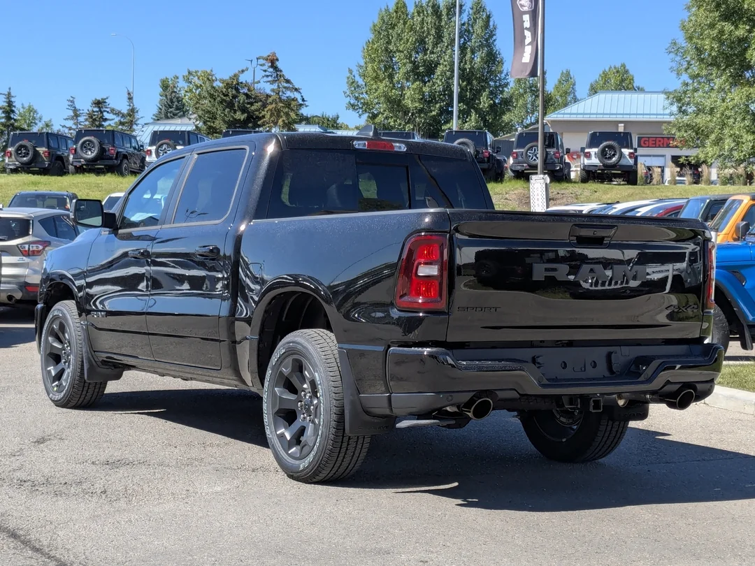 New 2026 Black RAM Sport - - 14.4 Display - 19 Spkr Harmon/Kardon - Pano Sunroof - Power Tailgate & More! image 5
