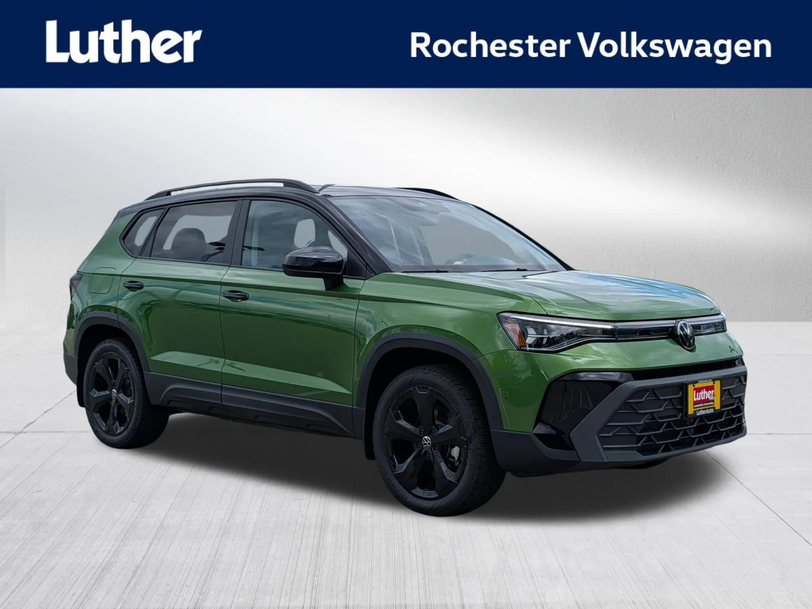 New 2026 Bright Moss Green Metallic/Deep Black Roof Volkswagen SE Black image 1
