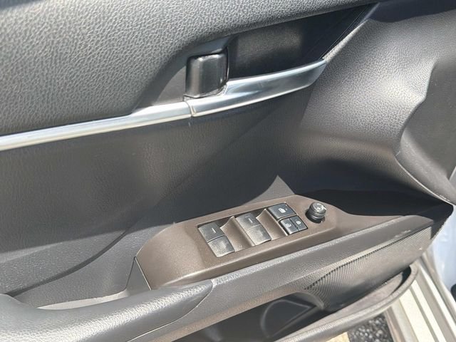Used 2021 Silver Toyota SE image 16