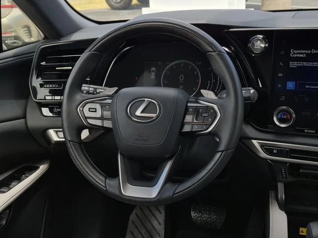 Used 2024 Eminent White Pearl Lexus 350 Premium Plus image 16