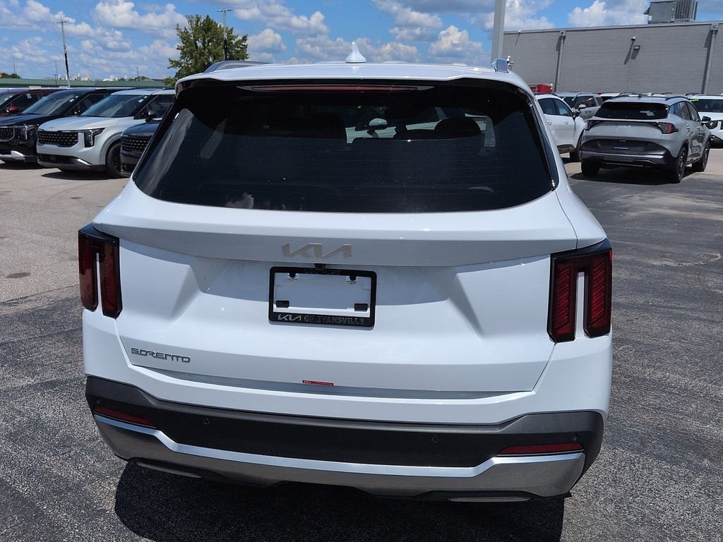 New 2026 Glacial White Pearl Kia S image 6