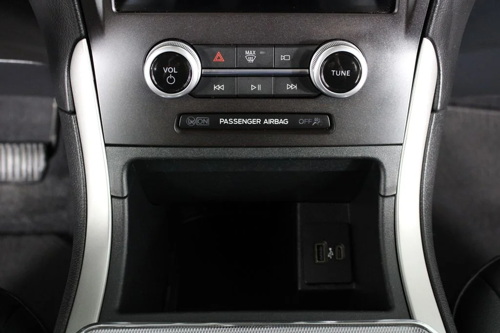 Used 2021 Blue Metallic Ford SEL image 26