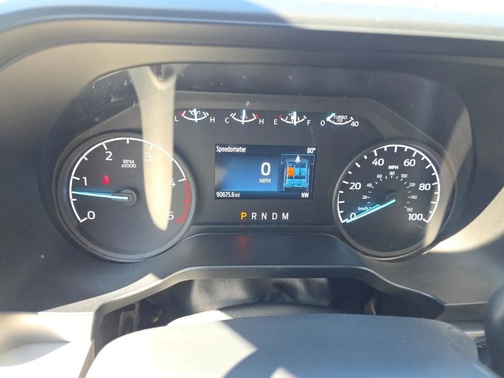 Used 2023 White Ford XLT image 7