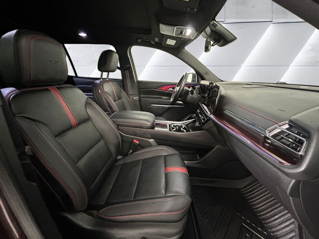 Used 2025 Silver Chevrolet RS image 13