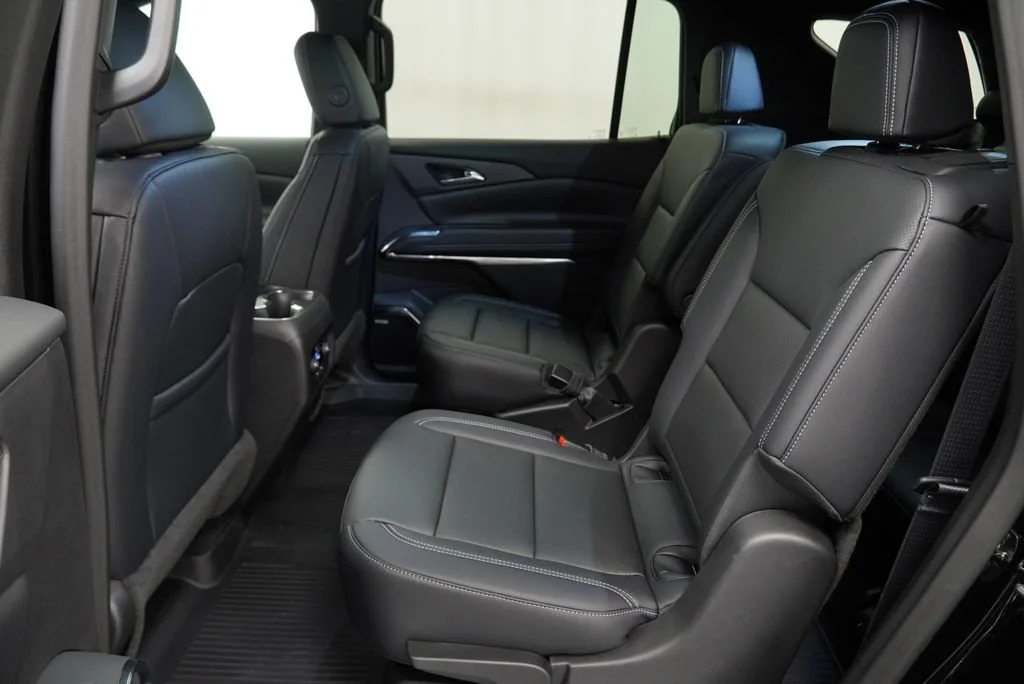 New 2027 Mosaic Black Metallic Chevrolet LT image 12