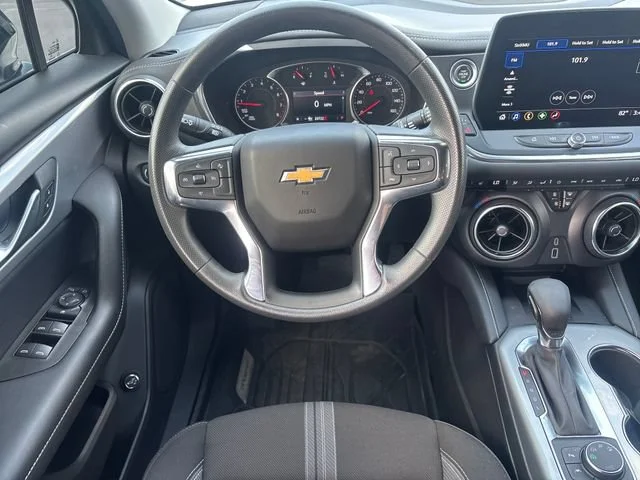 Used 2024 Summit White Chevrolet 2LT image 16