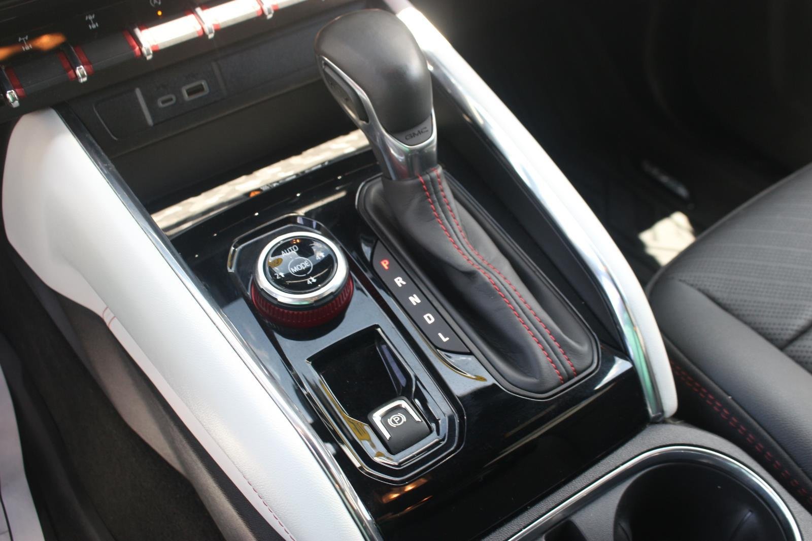 Used 2024 Summit White GMC AT4X image 29