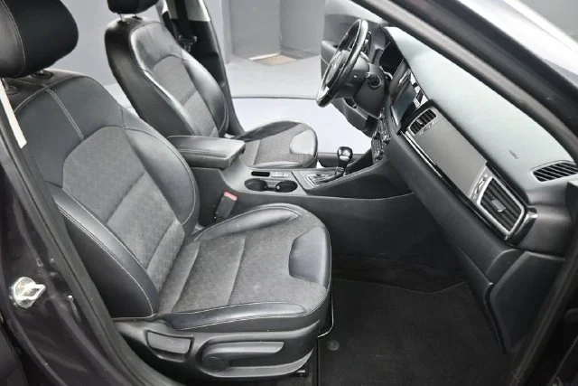 Used 2018 Gray Kia EX image 14
