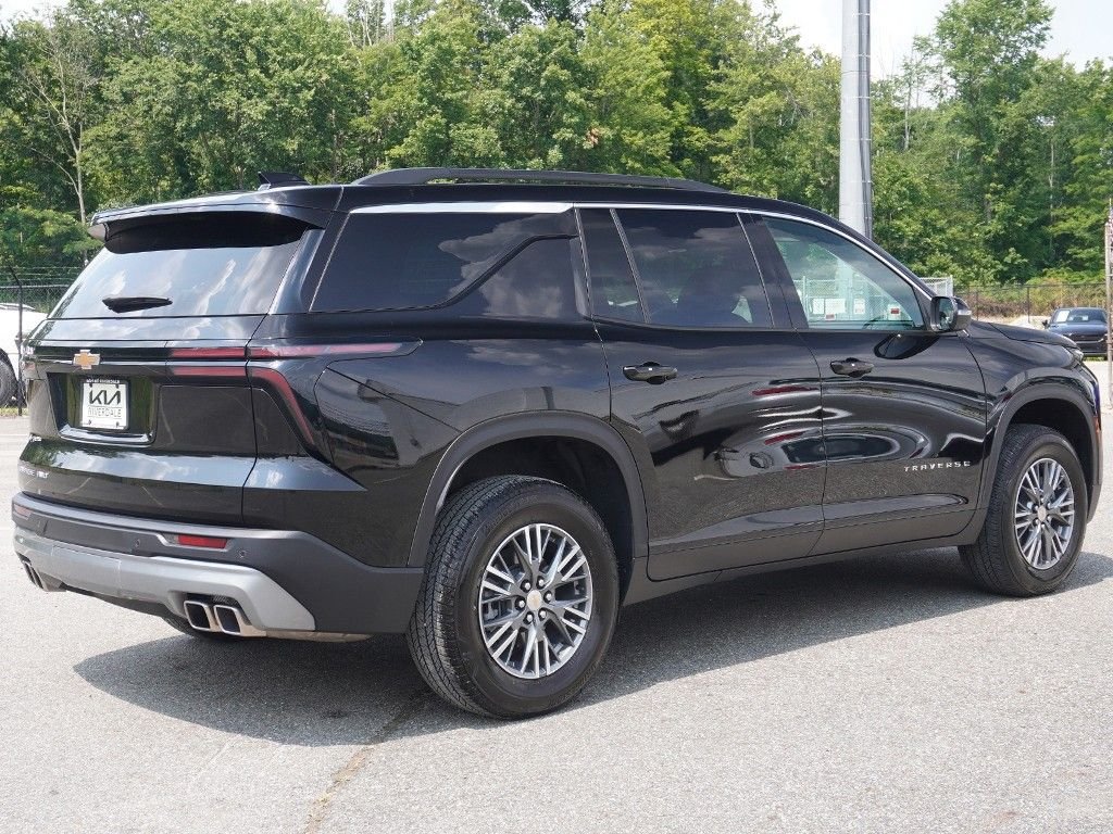 Used 2025 Black Chevrolet LT image 14