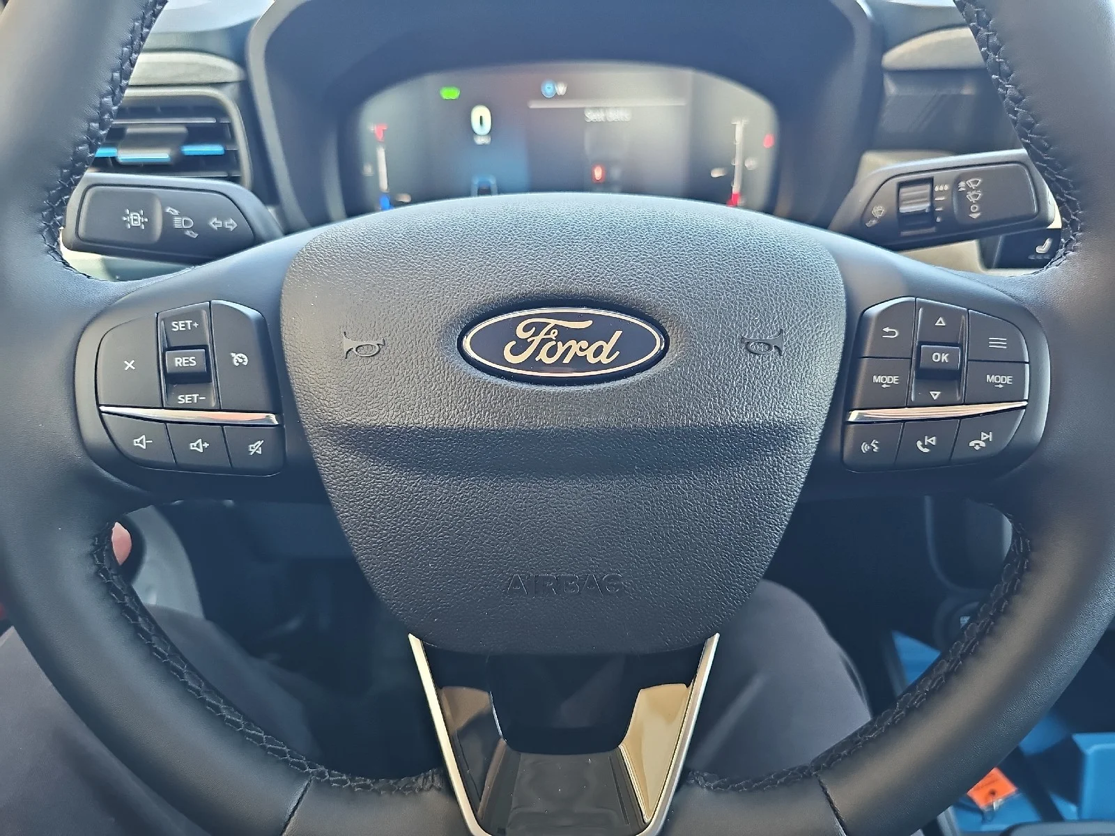 New 2026 Oxford White Ford XLT image 20
