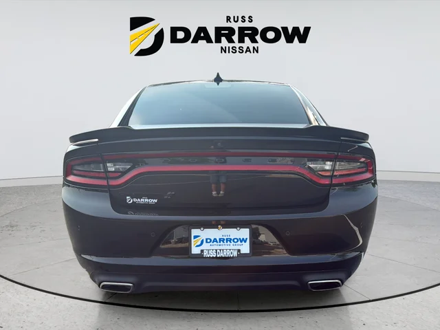 Used 2023 Black Dodge SXT image 4