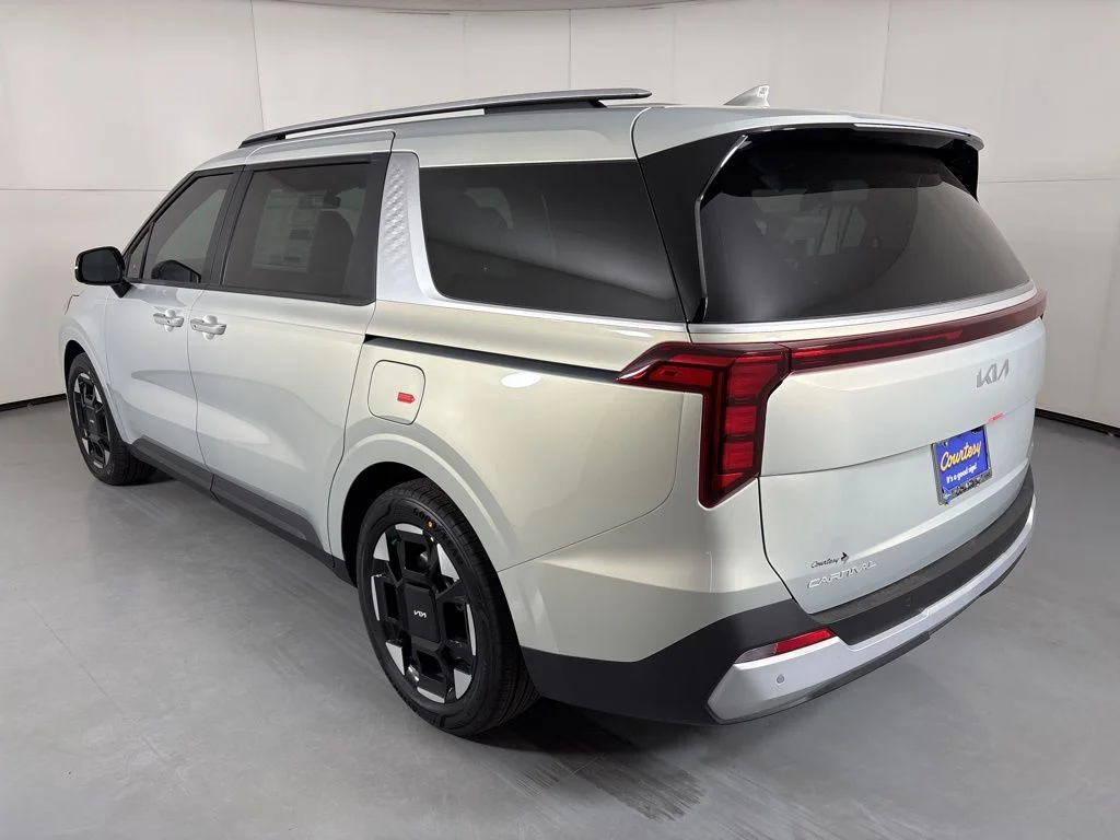 New 2026 Silver Kia EX image 6