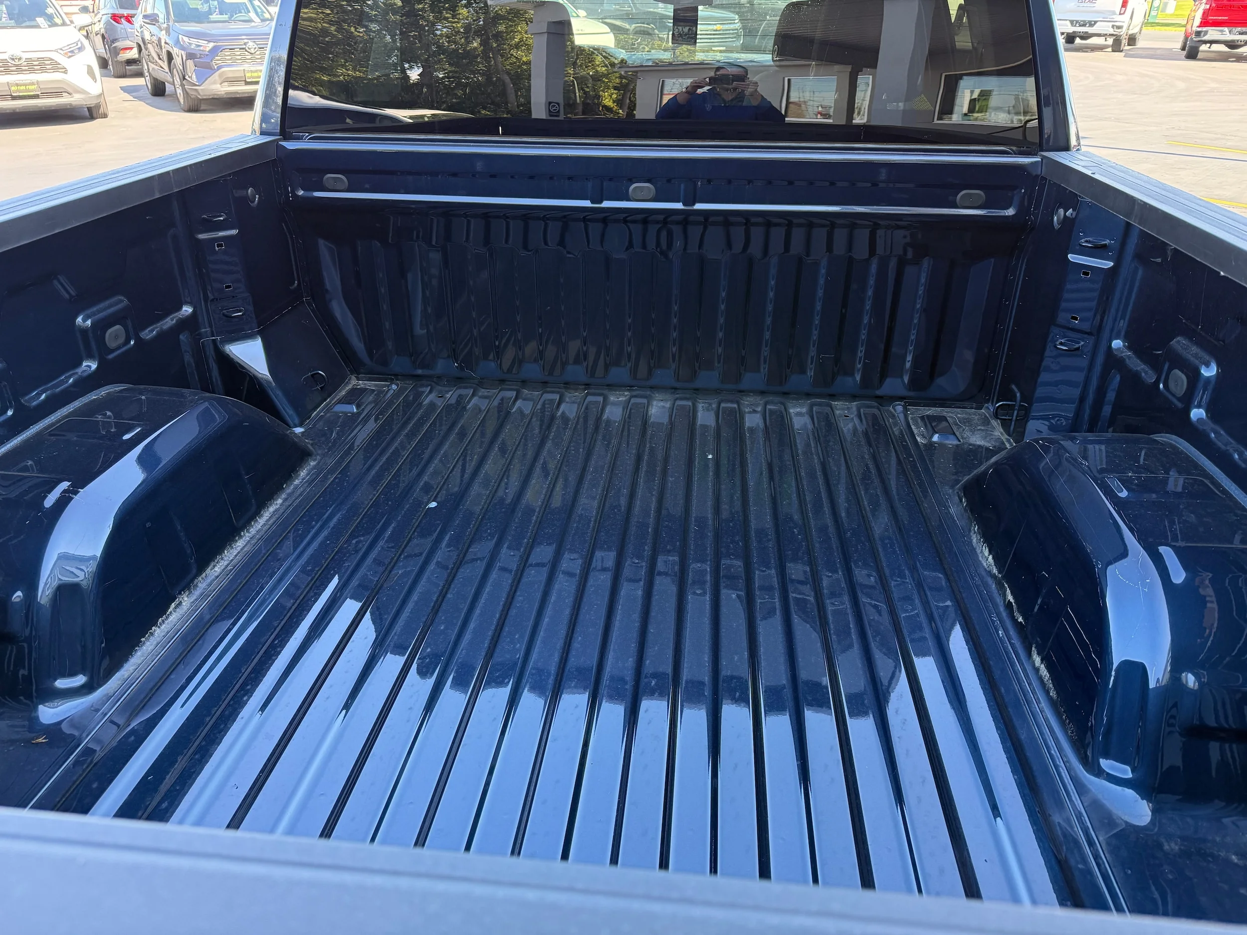Used 2023 Northsky Blue Metallic Chevrolet LT image 6
